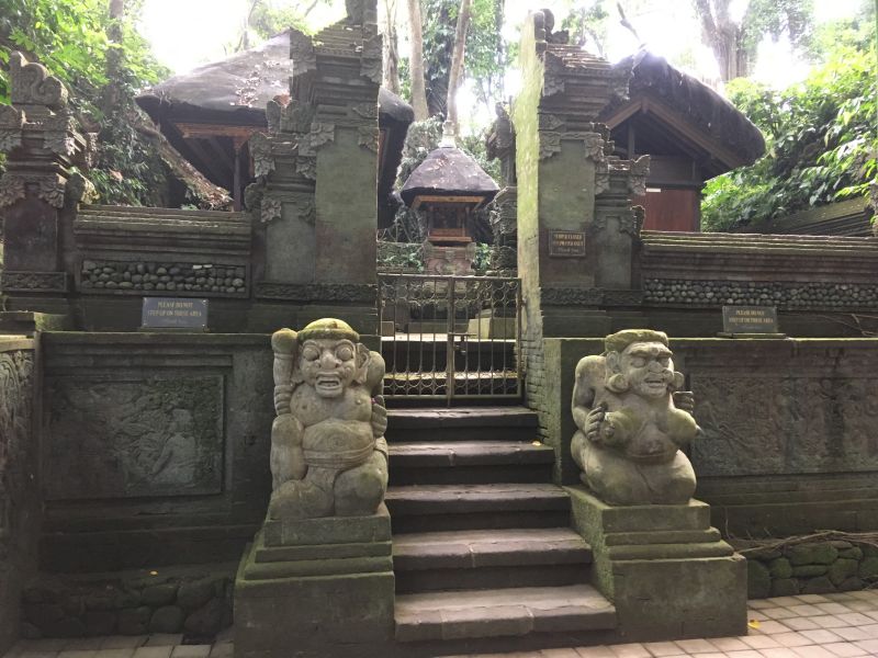 Tempeleingang Pura Beji im Affenwald Ubud